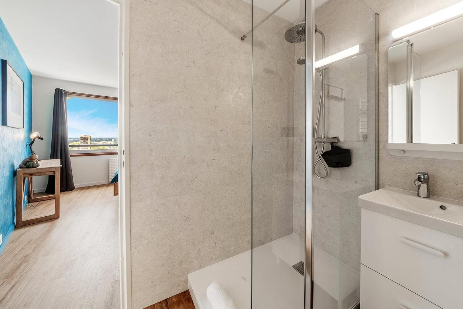 Bellevue, Appartement T2, Terrasse & Parking Rennes Exterior foto